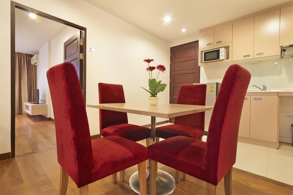 Art Patong Residence Пхукет Екстер'єр фото